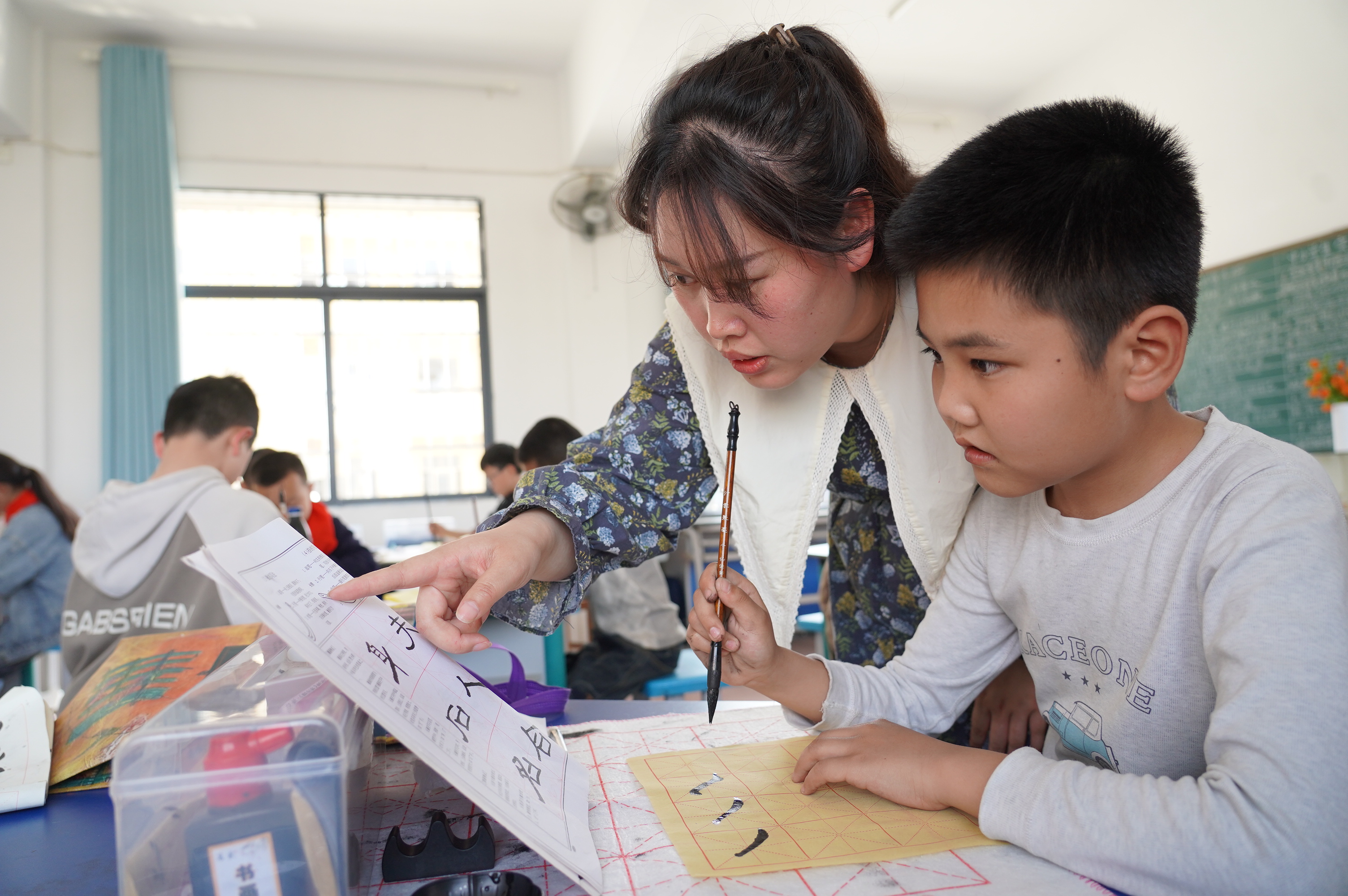 课后兴趣服务促学生全面发展