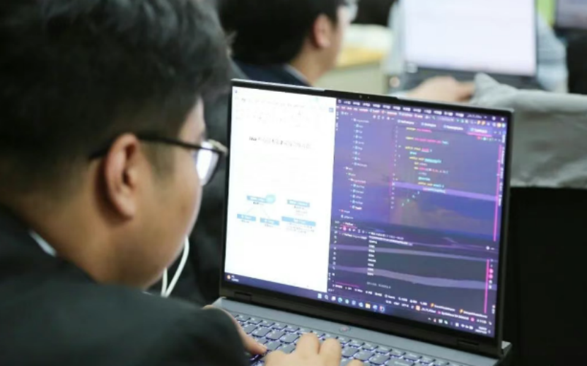 华商头条|八维职业学校助力学子应对市场变化