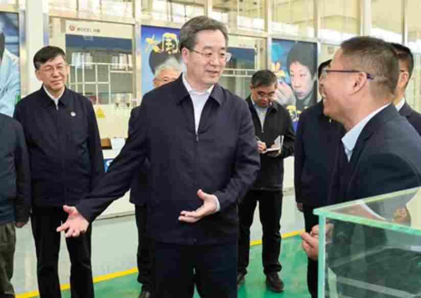 丁薛祥在陕西调研并主持召开座谈会