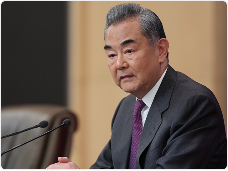 王毅赴巴西出席金砖外长会 加拿大迎来几十年来最重要大选