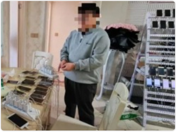 黑灰产工作室为境外诈骗集团养号引流 冒充美女与男性裸聊后敲诈勒索