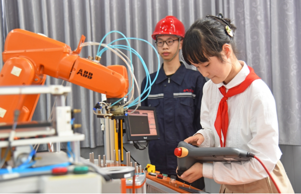 W4fTHo3QuJNqAKj2.png image.png