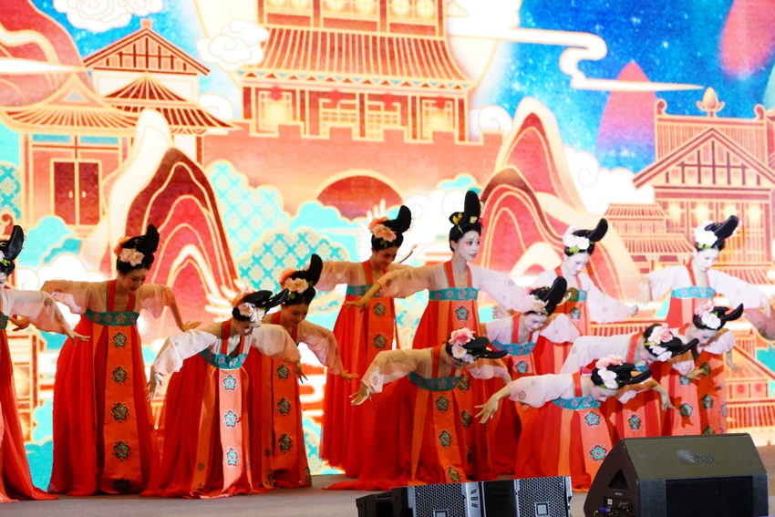 当“长安风”遇见“苹果城”! 西安—阿拉木图人文旅游交流周启幕