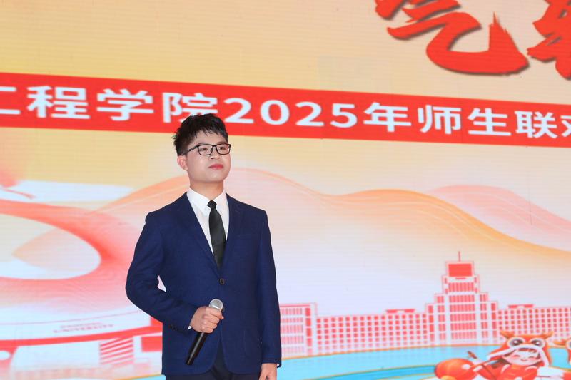 西安交通大学电气学院吴建霖：把名校校徽贴在教室墙上 看到就会有动力