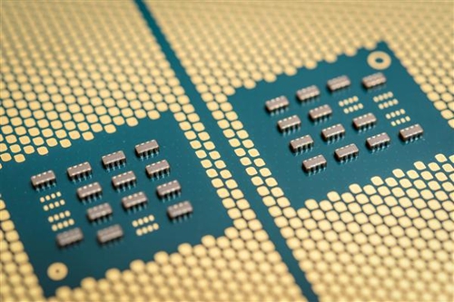 Zen6架构霄龙现身Linux补丁!有望明年发布