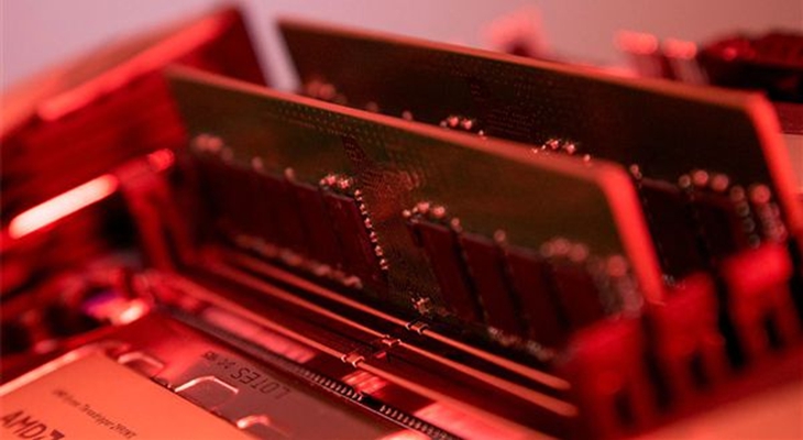 史上首次!DDR4内存疯狂涨价