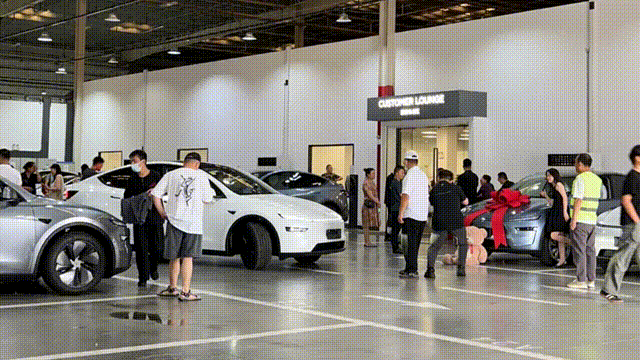 6月23日(2) 00_00_00-00_00_30 [640i].gif
