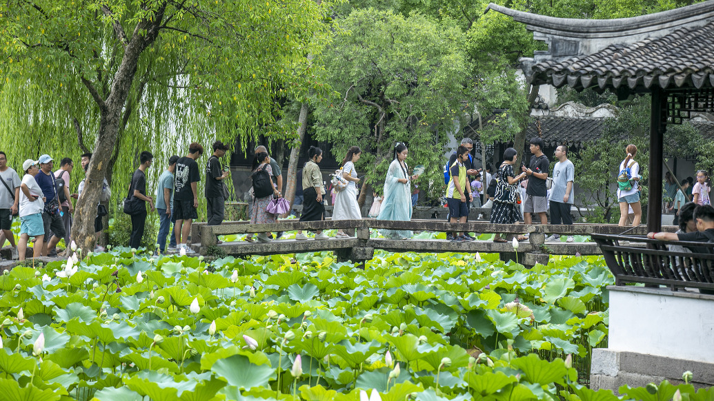 暑期旅游高峰来临：亲子家庭是出游主力军 大学生“特种兵式”旅游热度下降