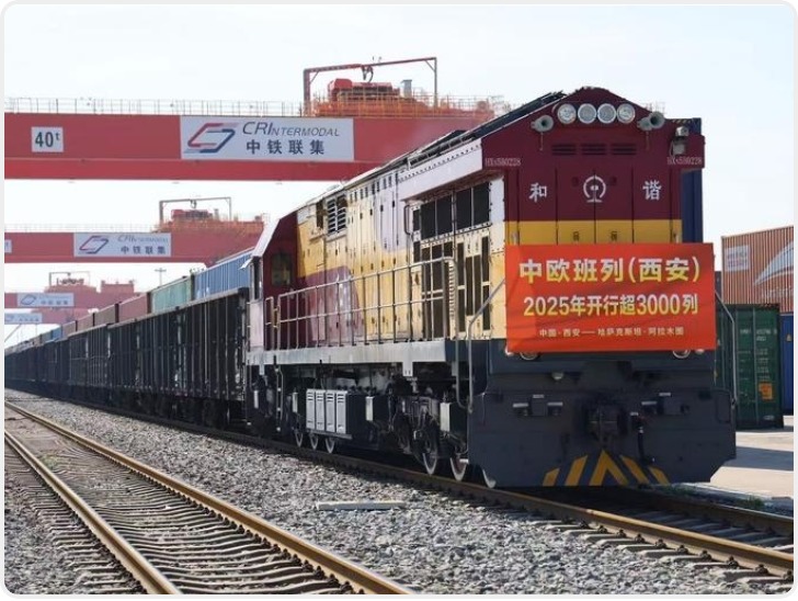 提前40天中欧班列（西安）今年开行超3000列