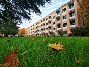 陕西师范大学附属中学