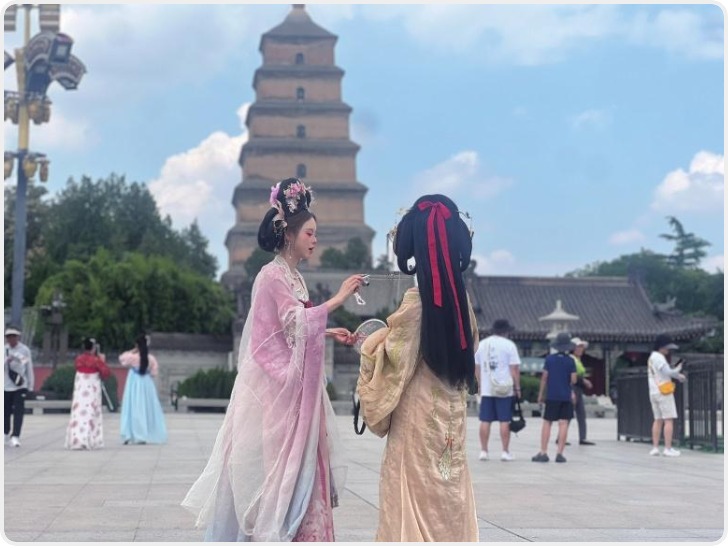 西安众多免费景点吸引外地游客打卡