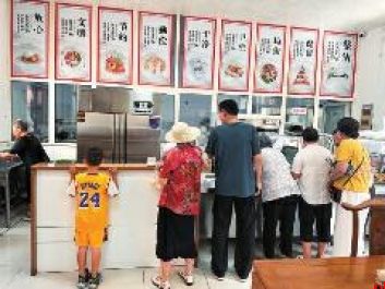 社区食堂难在哪儿？你家门口的还开着吗？