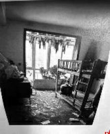 情侣租户强占房子一年多 法院破门后租客再换锁 房东没招了……