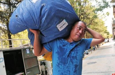 请给户外工作者更多理解与关爱