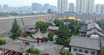 广仁寺 城墙根下的行宫