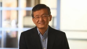 被特朗普要求“下课”，英特尔CEO陈立武：正与政府沟通