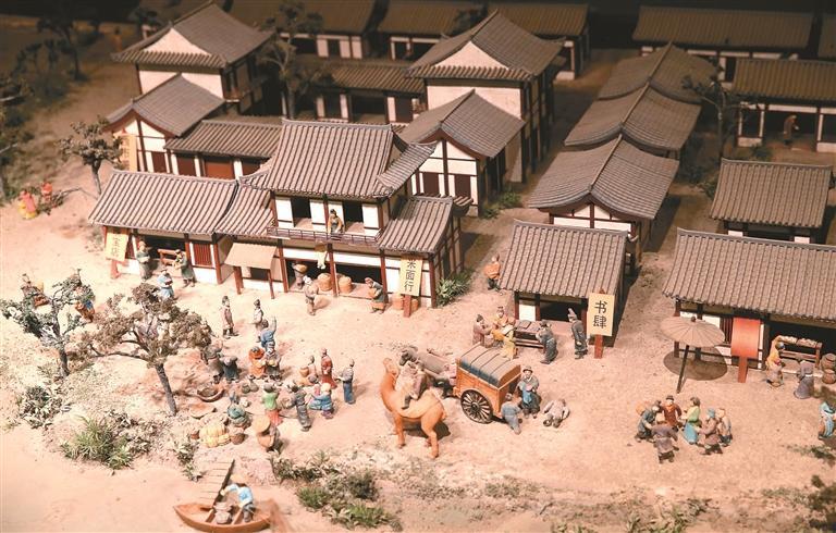 银鞍白马度春风 豪侠少年背后的“金市”、胡酒与“国际唐”