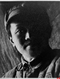 服务抗战 边战边教 10年培养10万多名干部