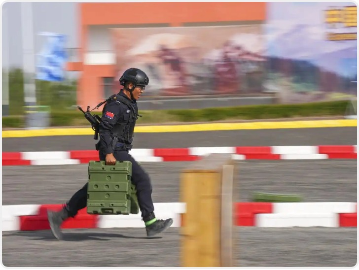 首届中国—中亚公安内务部门特种警察技能挑战赛开幕