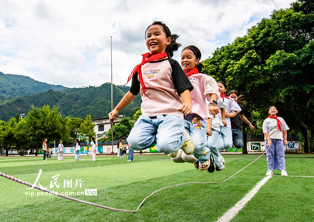 欢乐课间 快乐成长