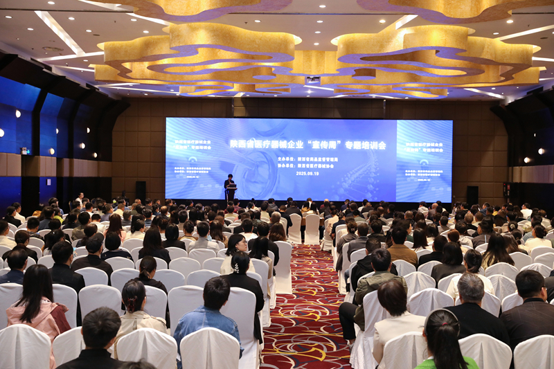 n9XfxhTFEqUnIQPY.jpg 427A8925_副本.jpg