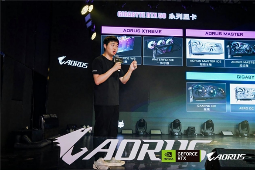 K8h25nhWfbmzaBoN.png image.png