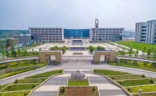 共话成长新篇!安康职业技术学院与陕西航空医科职业技术学校举行 2025年三二分段制五年制高职学生见面会