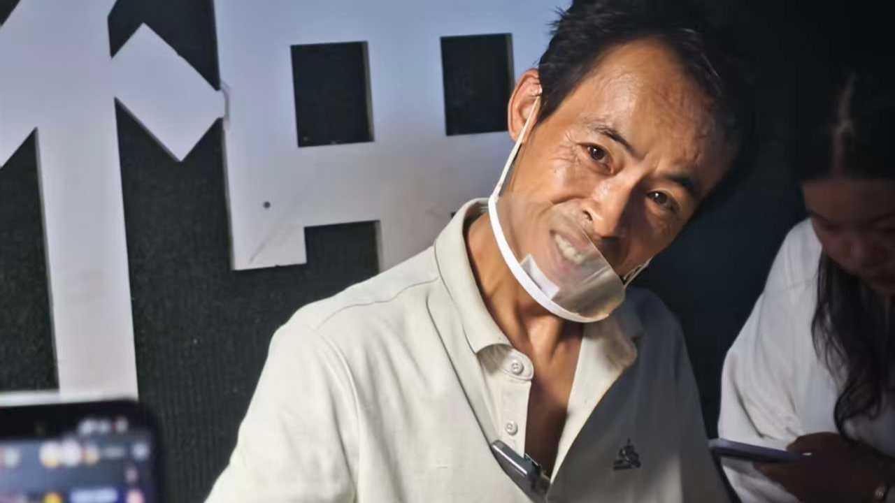 被流量砸中的“鸡排哥”每天休息四五个小时 亲戚家民宿爆满