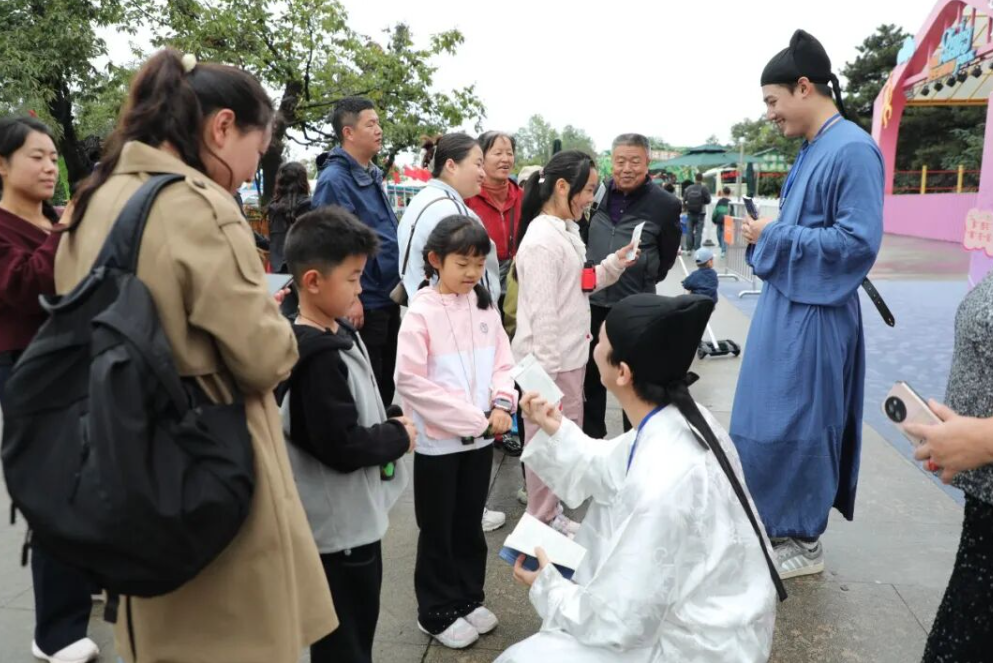 HkD0xGTA7QeIGkIy.png image.png