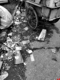 路面破损、积水、卫生差……西安部分路段存在的问题相关部门已回应