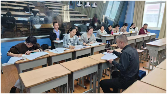 bUBDjbNWlWJOx1Sr.png image.png