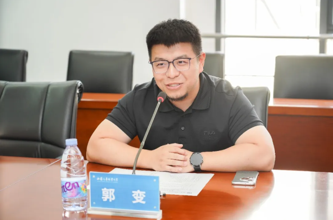 BztbjZyKsUaw0eon.png image.png