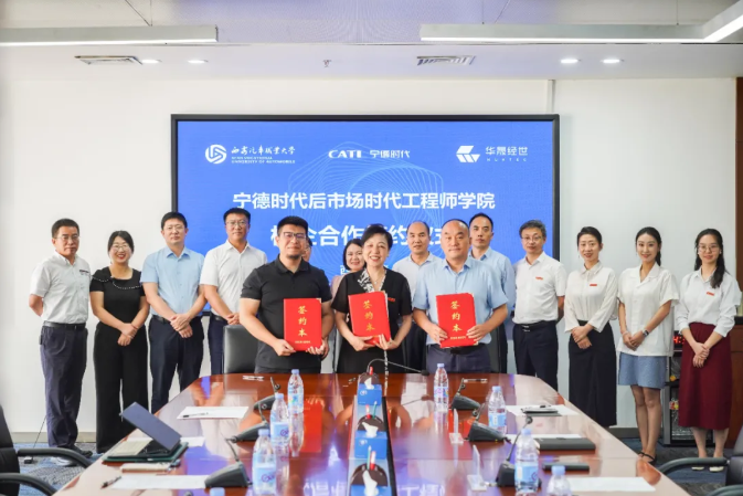 ZLNxwzxgbIXnl8G2.png image.png