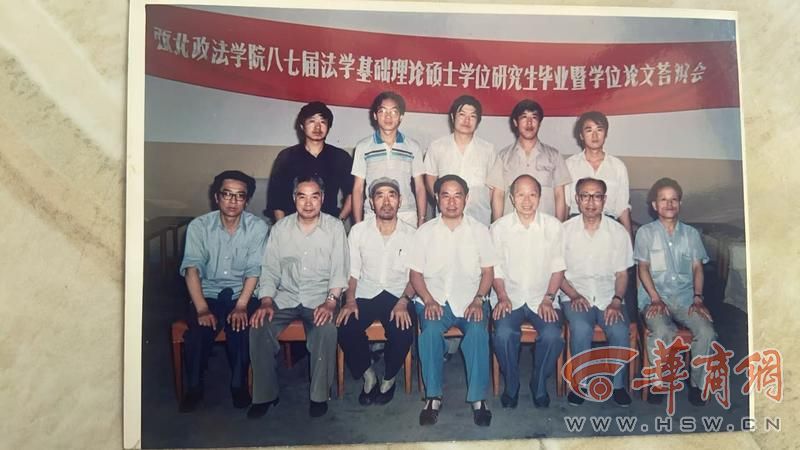 60e7fd02505272f0a1d4e85304bcd2cb.jpg