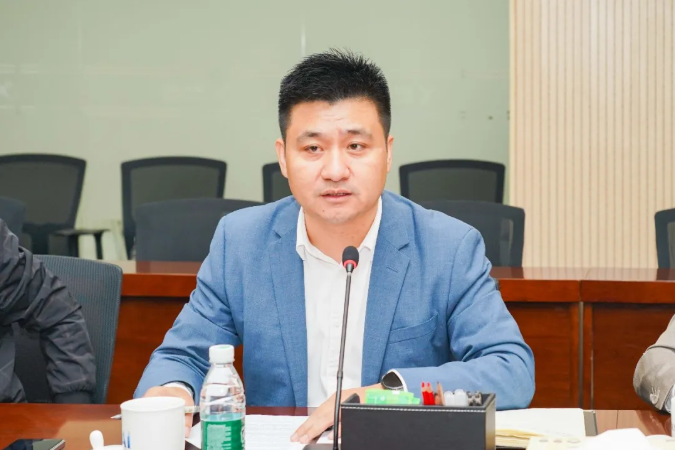 qxa4CUAL0YO48P1b.png image.png