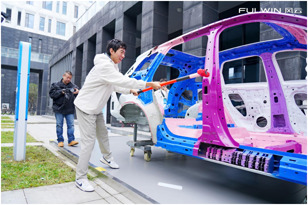 GAPiztnvsorDjwff.png image.png