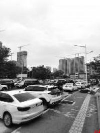 这些家门口的“行路难”何时能解决？