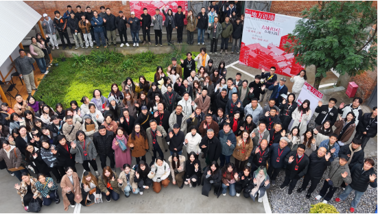 ea1xD3L6mF5HQKmD.png image.png