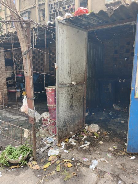 小8跑街|环境卫生差 车辆“霸道“ 西安这些小区管理问题何时能解决