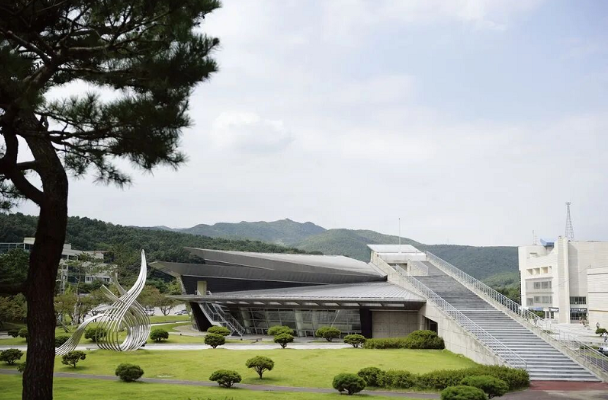 8wEyRBLLDukp6Xbc.png image.png