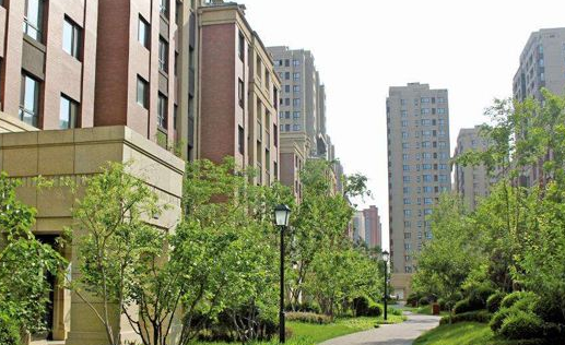 西安绿城春和印月小区业主盼供暖 供热合同咋签“犯了难”