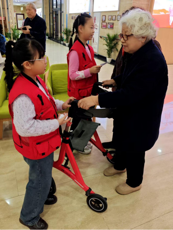 JVqDGYQicOi5ItTp.png image.png