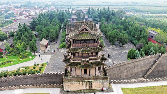 黄河岸边谒祖祠 万荣后土祠
