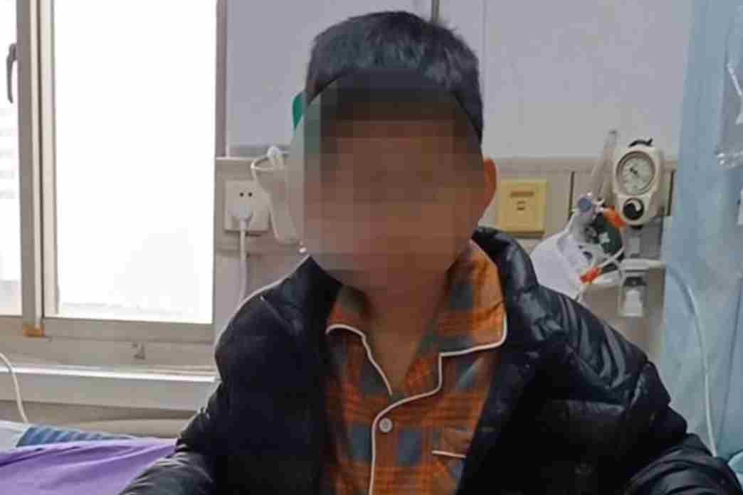 10岁男孩玩耍被撞被诊断有肿瘤多器官切除 医院被立案