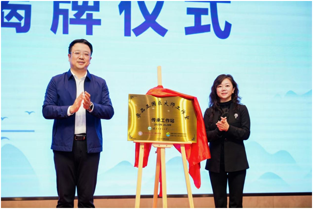 e8wttAmccj6F1Gyq.png image.png