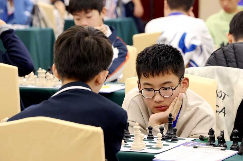 全国62所中学125名棋手西安竞逐国象最高荣誉 2025年全国中学生国际象棋锦标赛今日开赛