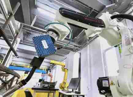 陕西省光子产业链产业合作对接会举行 赵一德出席并讲话