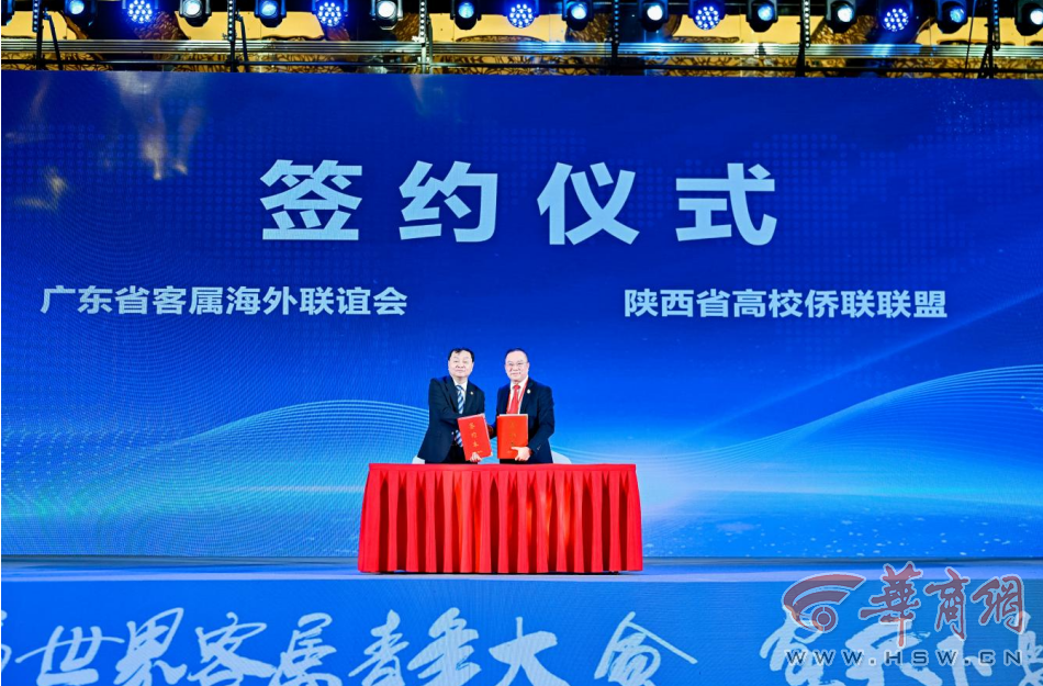 s8XhNiieVJRYvLLG.png s8XhNiieVJRYvLLG.png