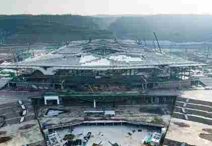 西安东站主体结构顺利封顶 全面转入装饰装修阶段