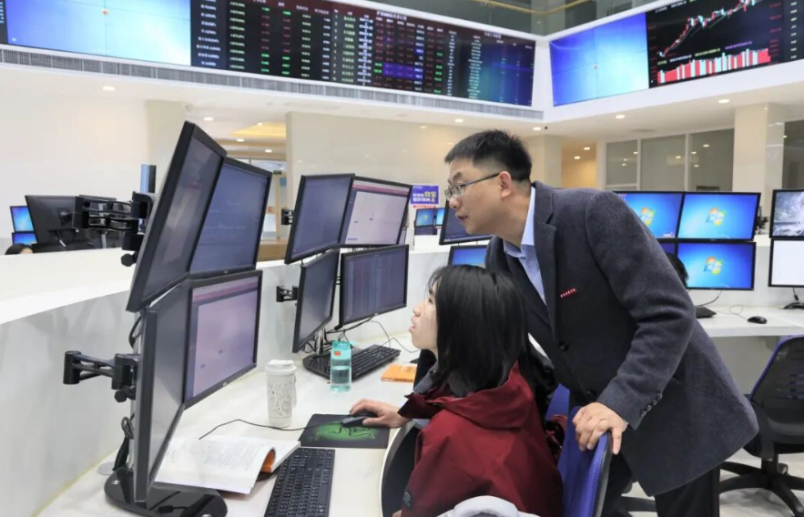 NmqLp1WzTdlnxJ3k.png image.png